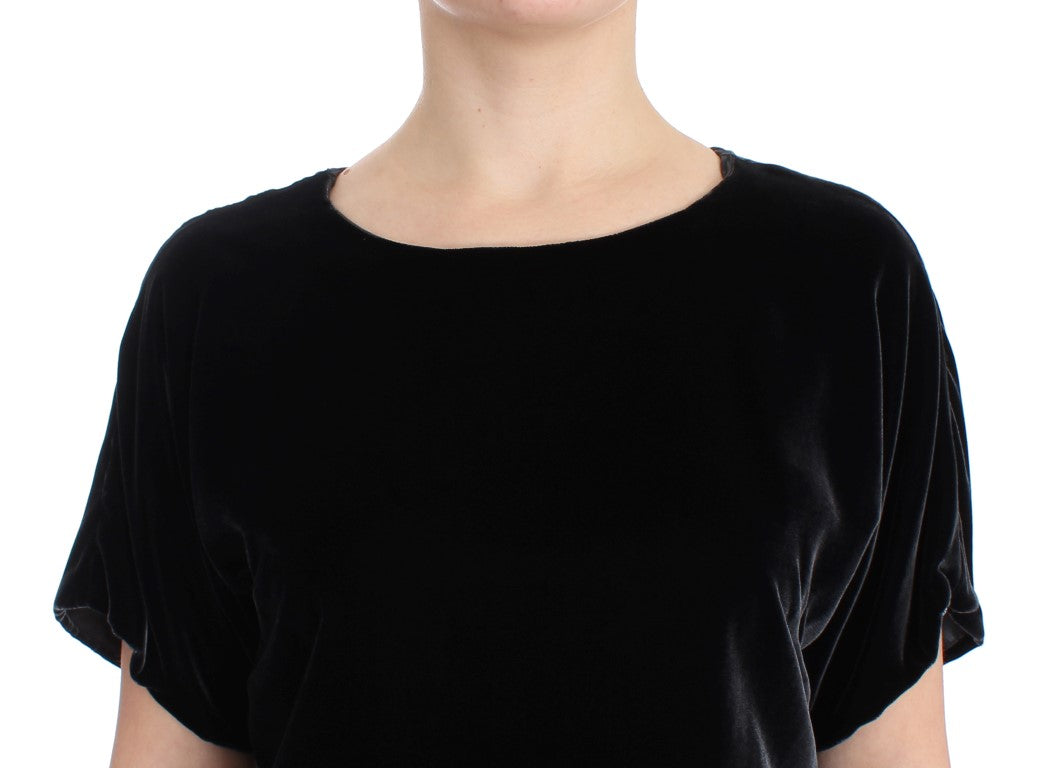 Black velvet shortsleeved blouse