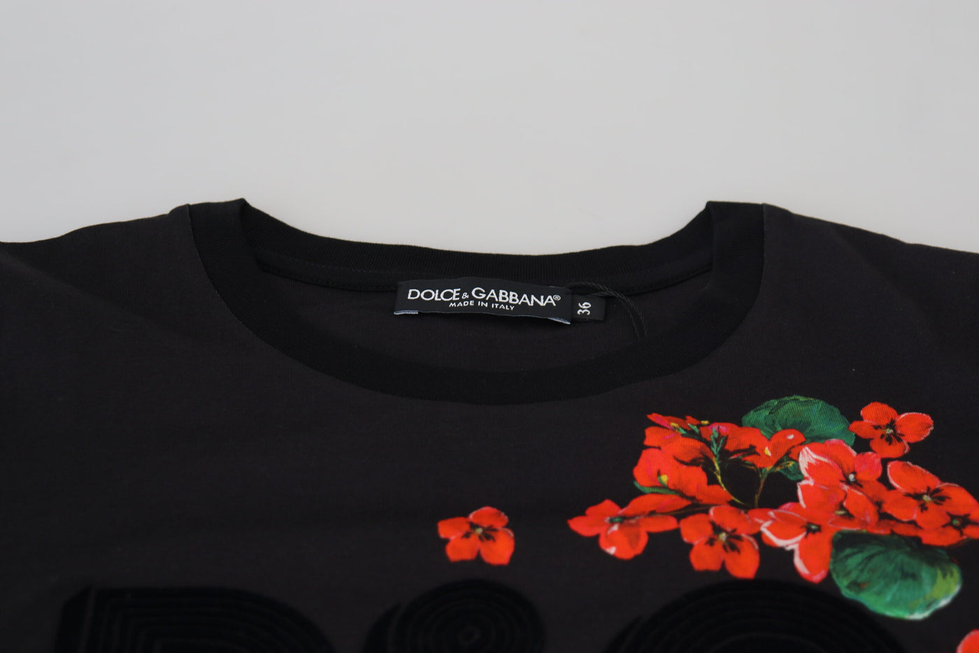 Black Cotton D&G Love is Love  T-shirt