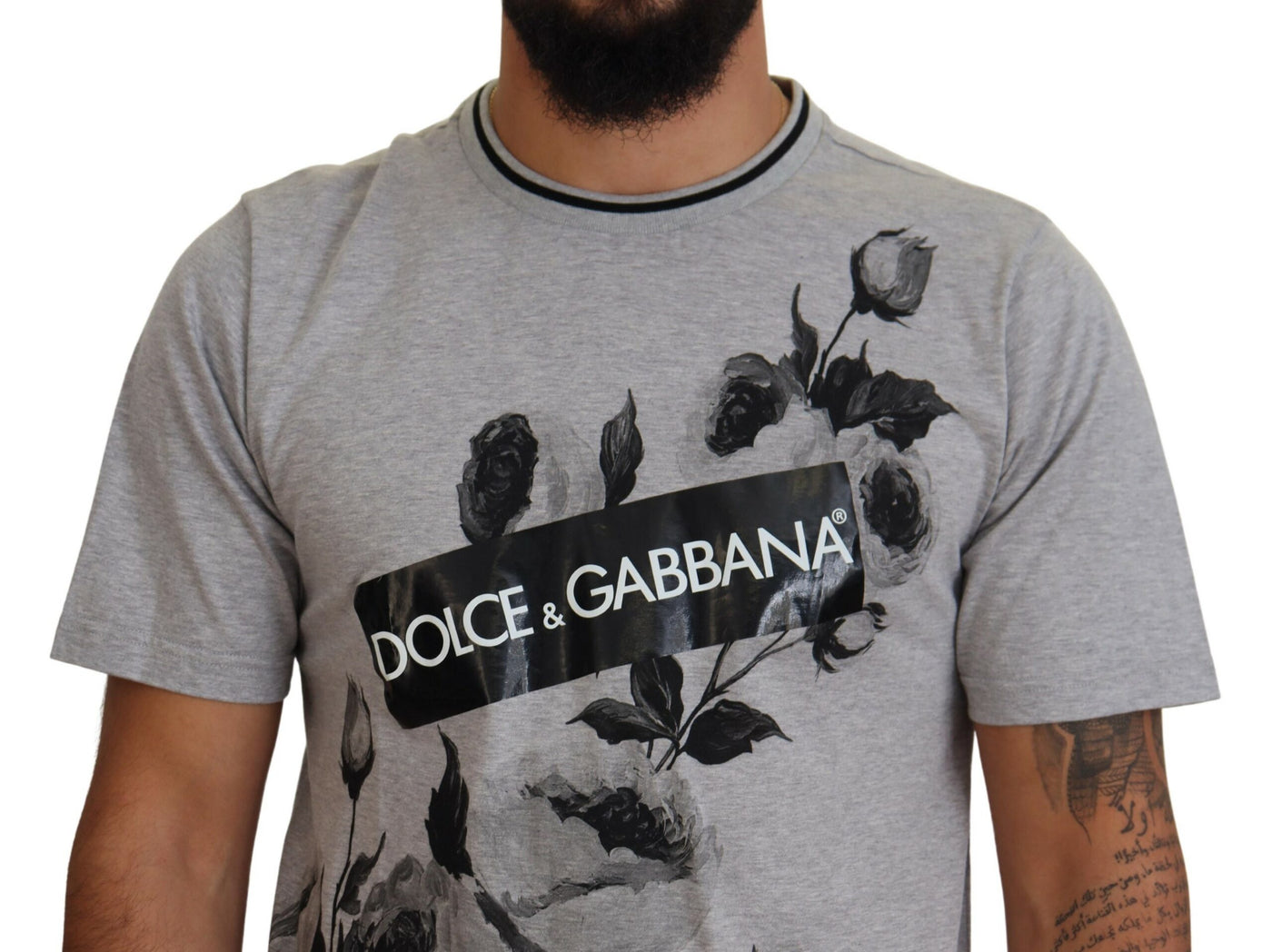 Gray Roses Crewneck Short Sleeve T-shirt