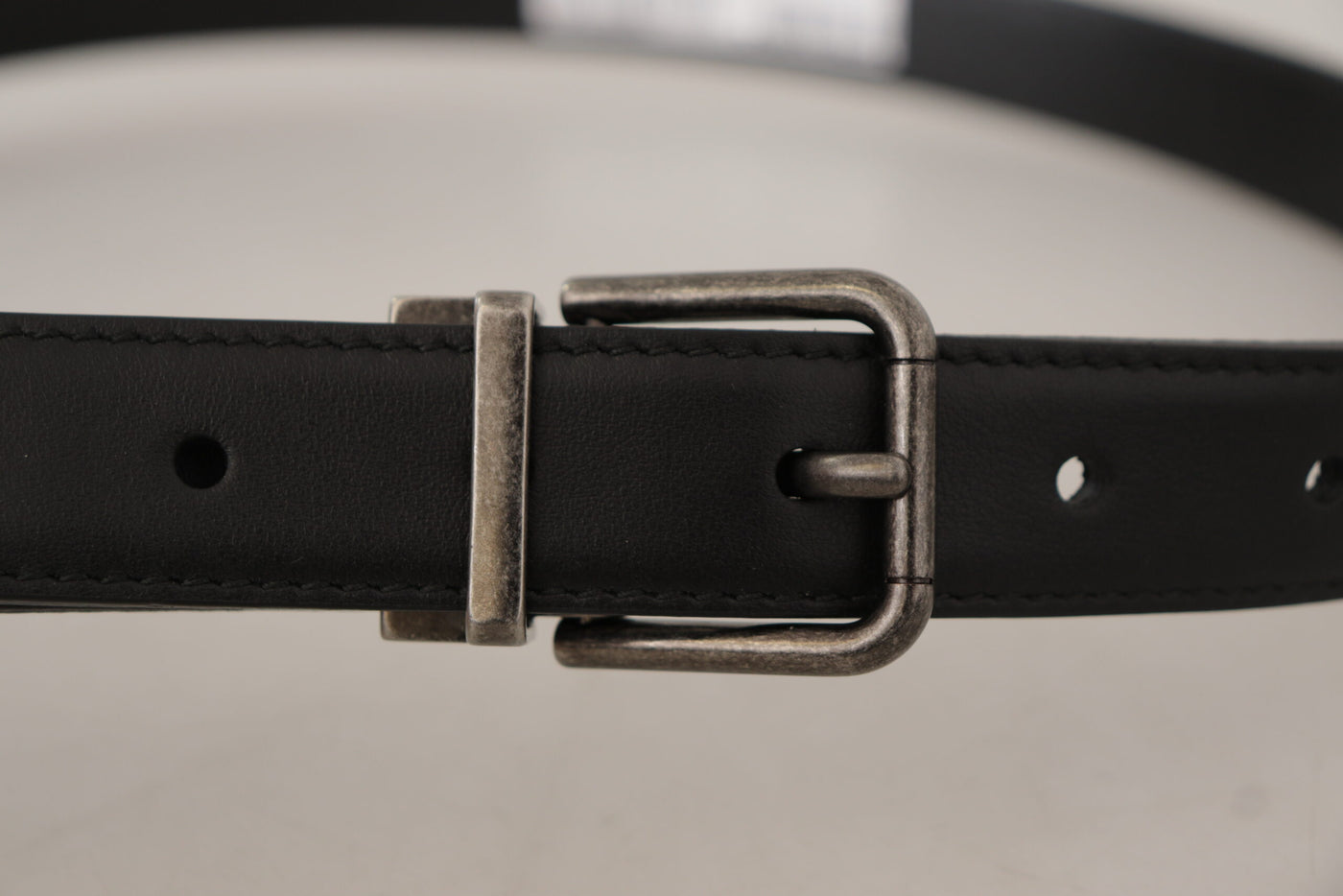 Black Plain Leather Vintage Logo Metal Buckle Belt