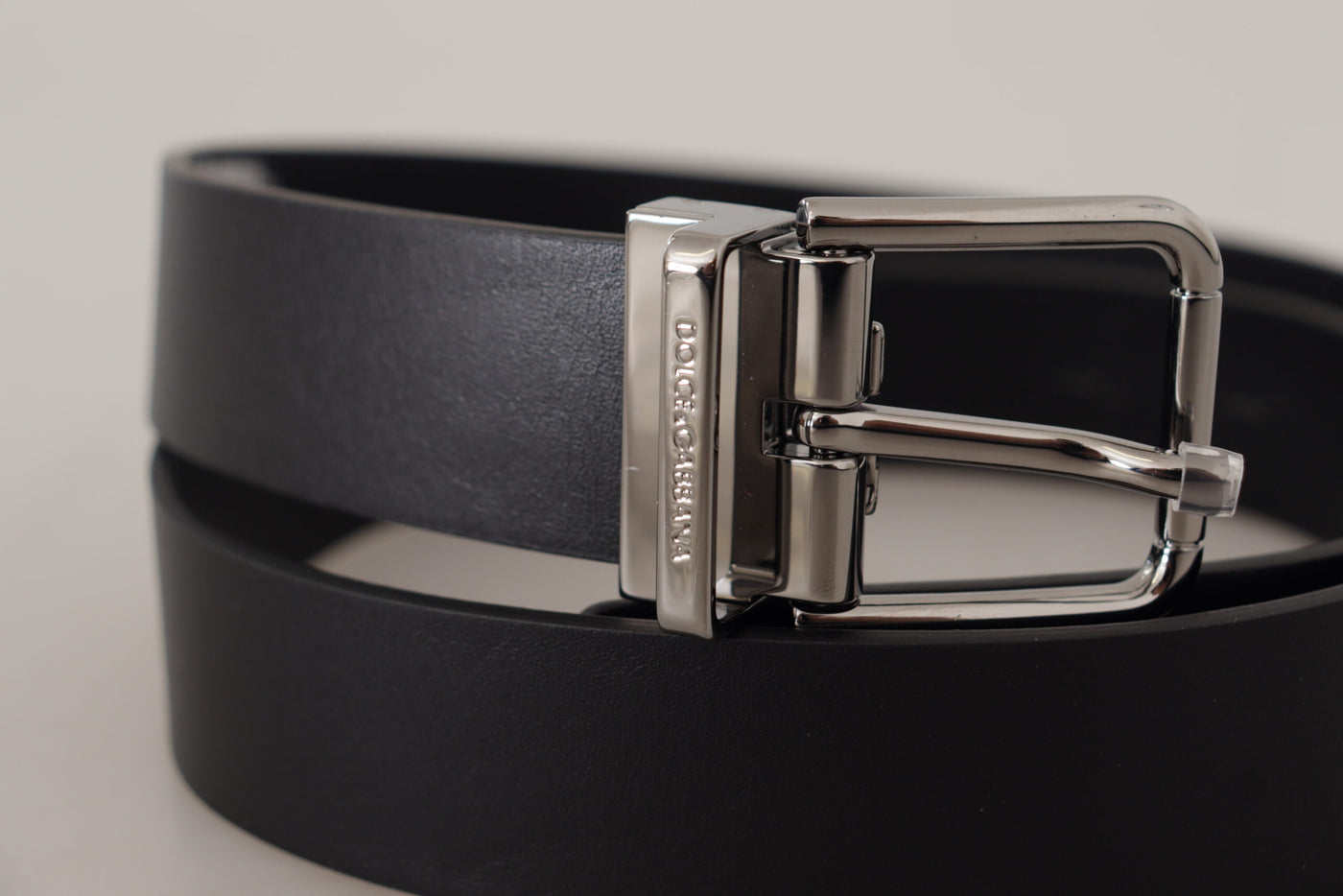 Black Calf Leather Logo Engraved Metal Buckle Belt