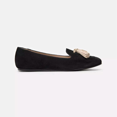 Black Leather Flat Shoe